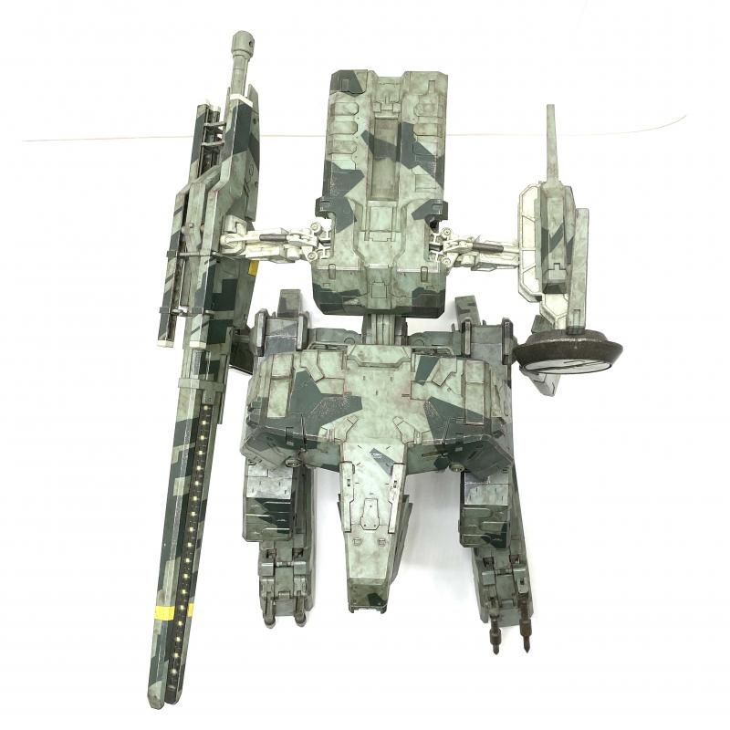 【希少品】MG REX (メタルギア レックス) アクションフィギュア(箱付き) アクションフィギュア「METAL GEAR REX」が、ハーフサイズ版で