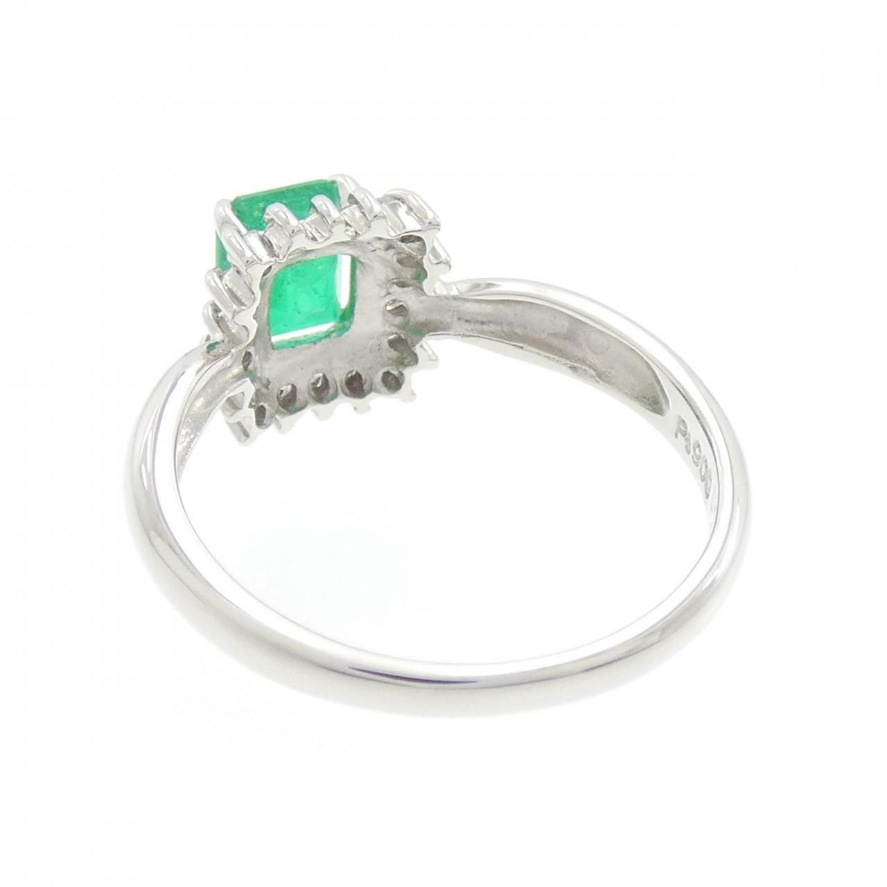 Pt900エメラルドリング　新品未使用品 PT900 エメラルド リング 0.74CT - メルカリ