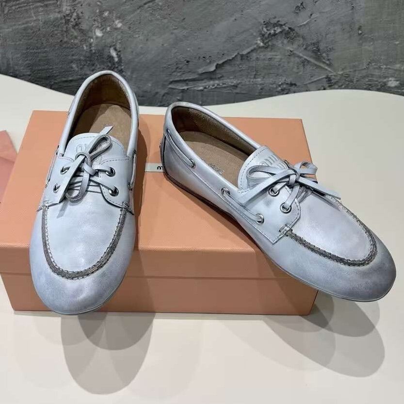 ミュウミュウ Miu Miu カジュアルシューズです スニーカー リボン  