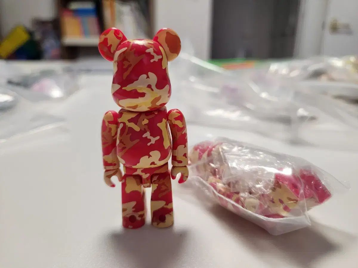 【雷市場（ポンジャン）商品韓国直送】 BE@RBRICK(ベアブリック) レギュラー 12 焦げた パターン アンディ・ウォーホル 開封 未開封 カードレス セット
