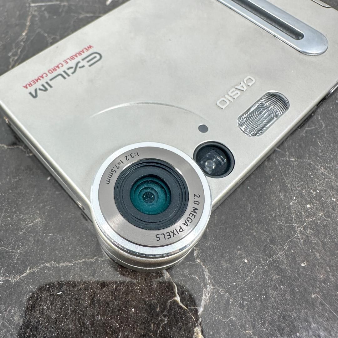 レトロ⭕️【動作oK!】CASIO EXILIM CARD EX-S2 シルバー レトロ感⭕️【動作確認済】CASIO EXILIM CARD EX-S2 シルバー