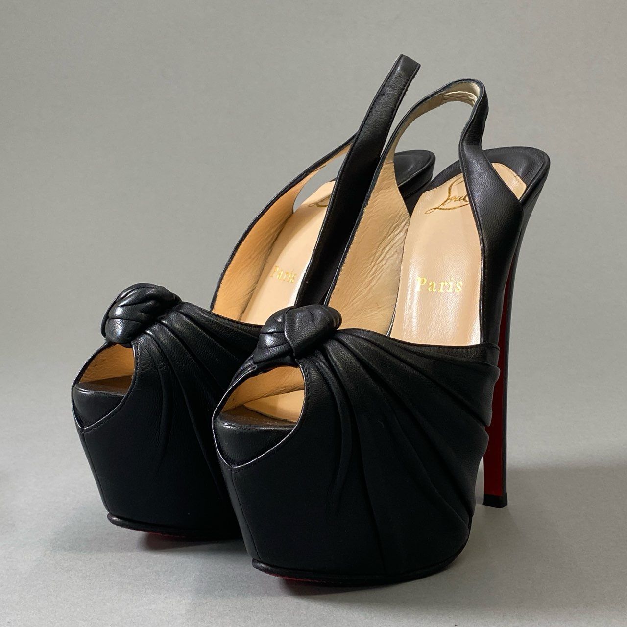 4i30 Christian Louboutin クリスチャンルブタン ハイヒール パンプス オープントゥ アンクルストラップ 35サイズ ブラック レザー レディース シューズt18r