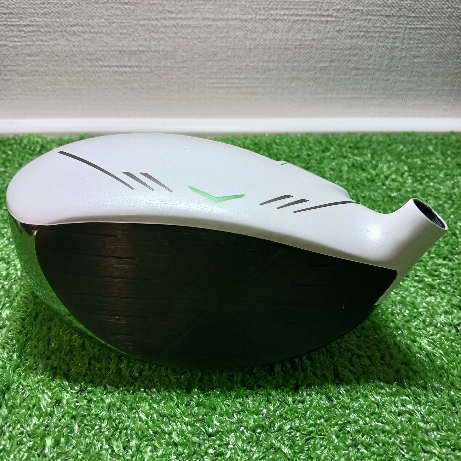 ゼクシオX エックス ドライバー 9.5°ヘッドのみ 小売業者 ホワイト