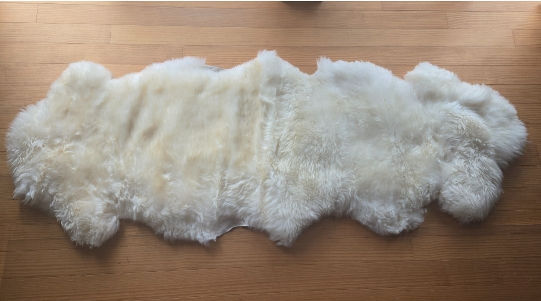 ​ 天然 ノルウェーホワイトシープの 上ムートンラグ 羊毛皮