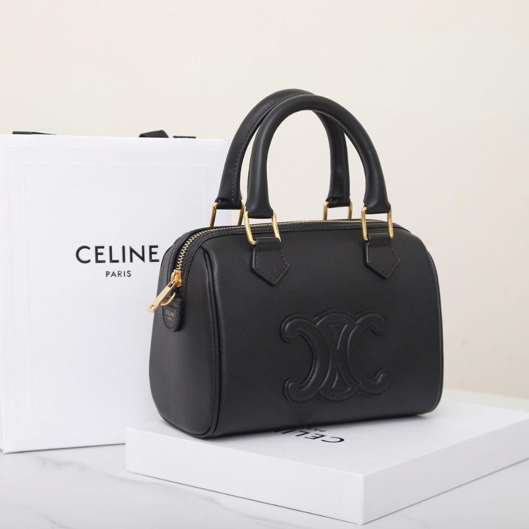 【 CELINE 】ショルダーバッグ／ハンドバッグ a2777 CELINE】新作 ミディアム ヴィクトワール バッグ (CELINE