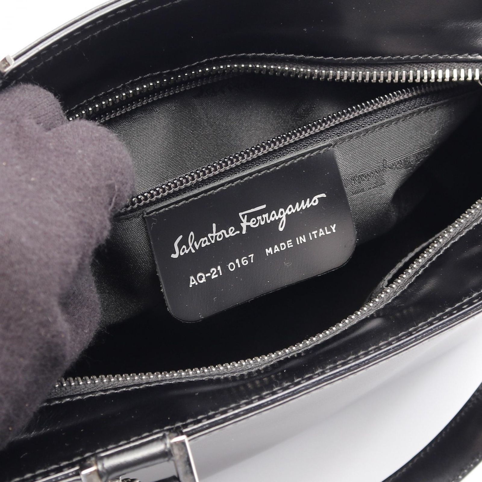 サルヴァトーレフェラガモ Salvatore Ferragamo ハンドバッグ