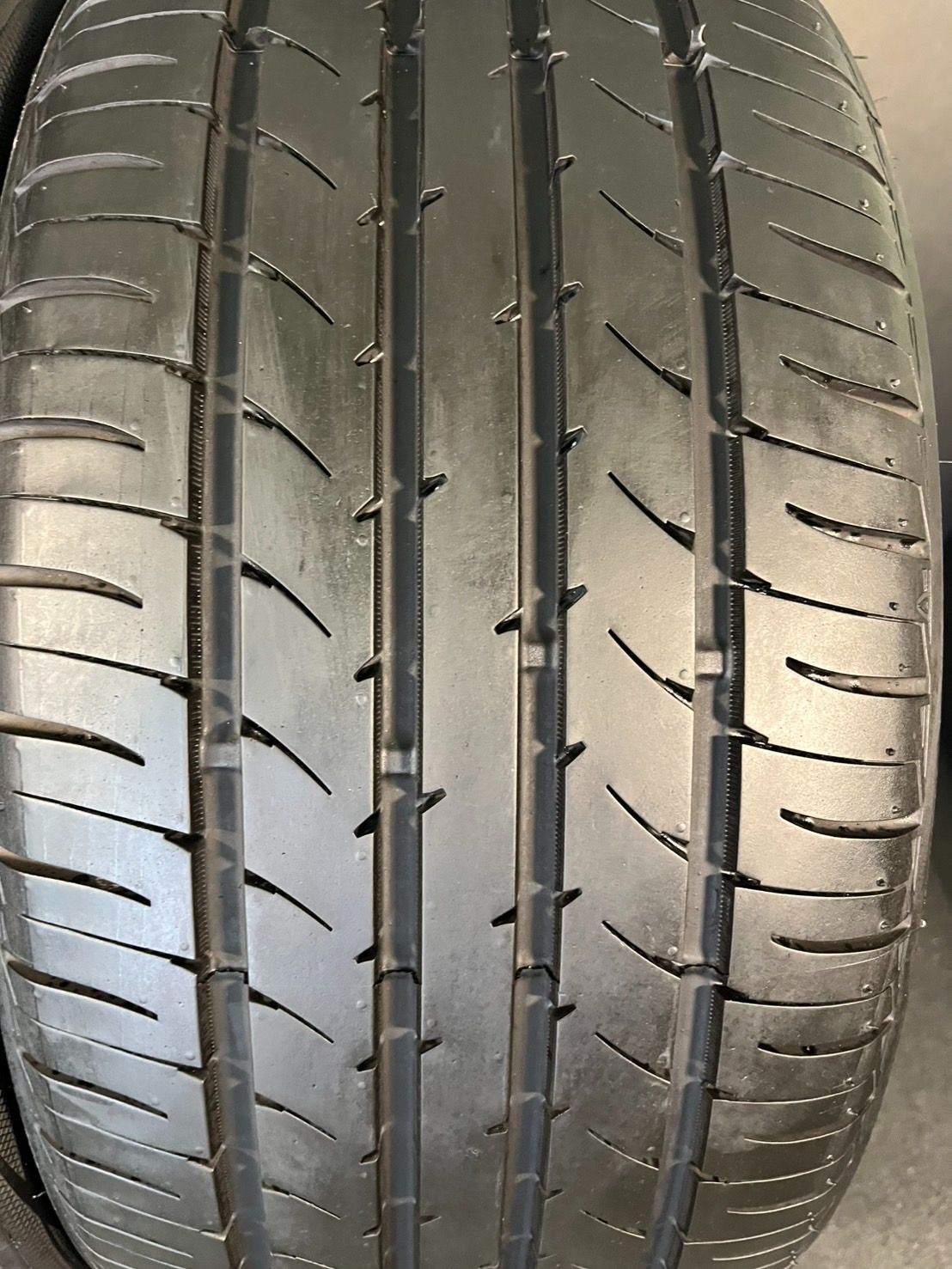 うっすらイボ 2024年製 約9.8分山 トーヨー TOYO ナノエナジー