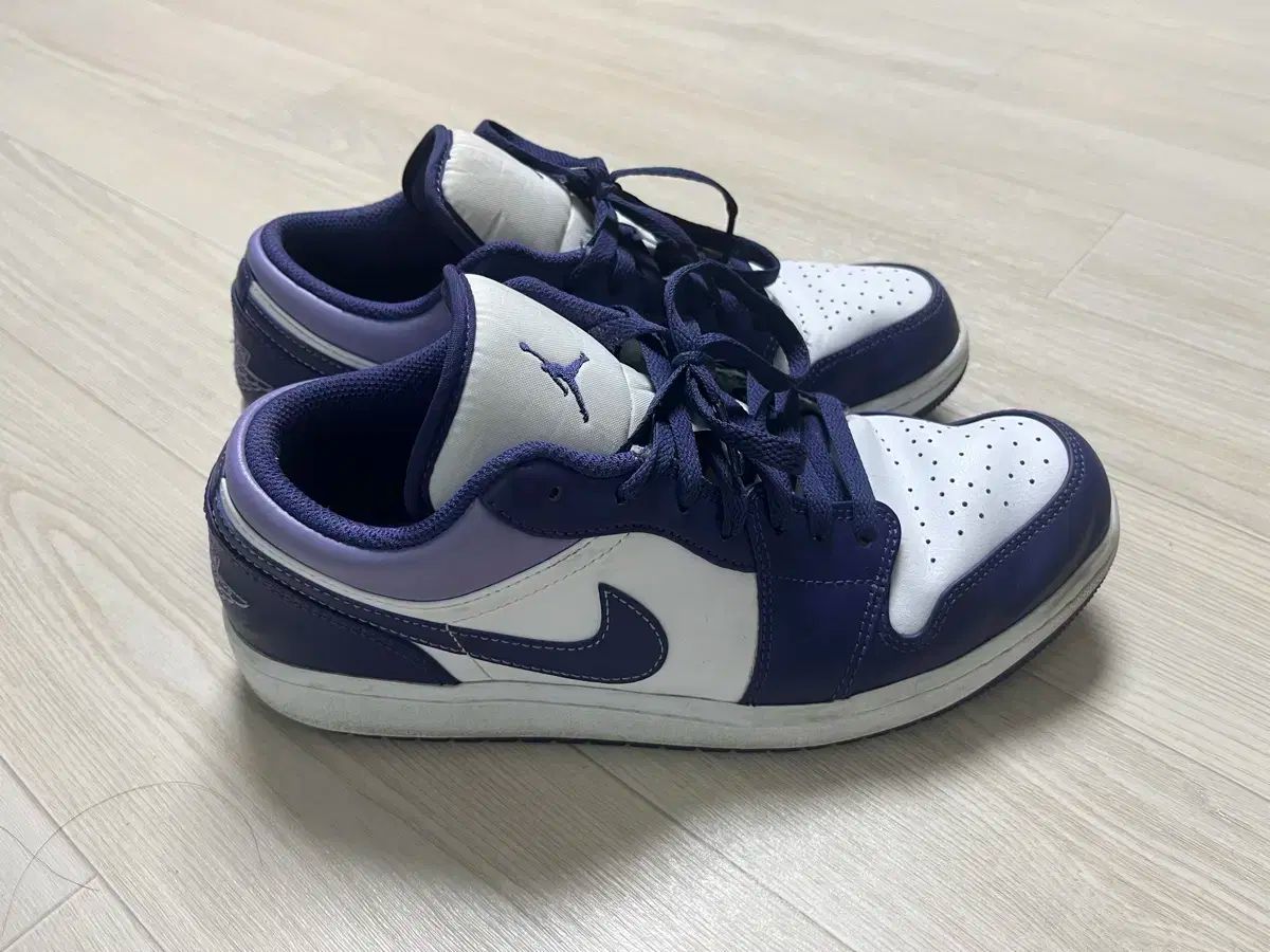 ナイキゴルフシューズ ジョーダンロー 27.5㎝ NIKE(ナイキ) ジョーダン ナイキゴルフシューズ ジョーダンロー 27.5㎝ NIKE(ナイキ) ジョーダン