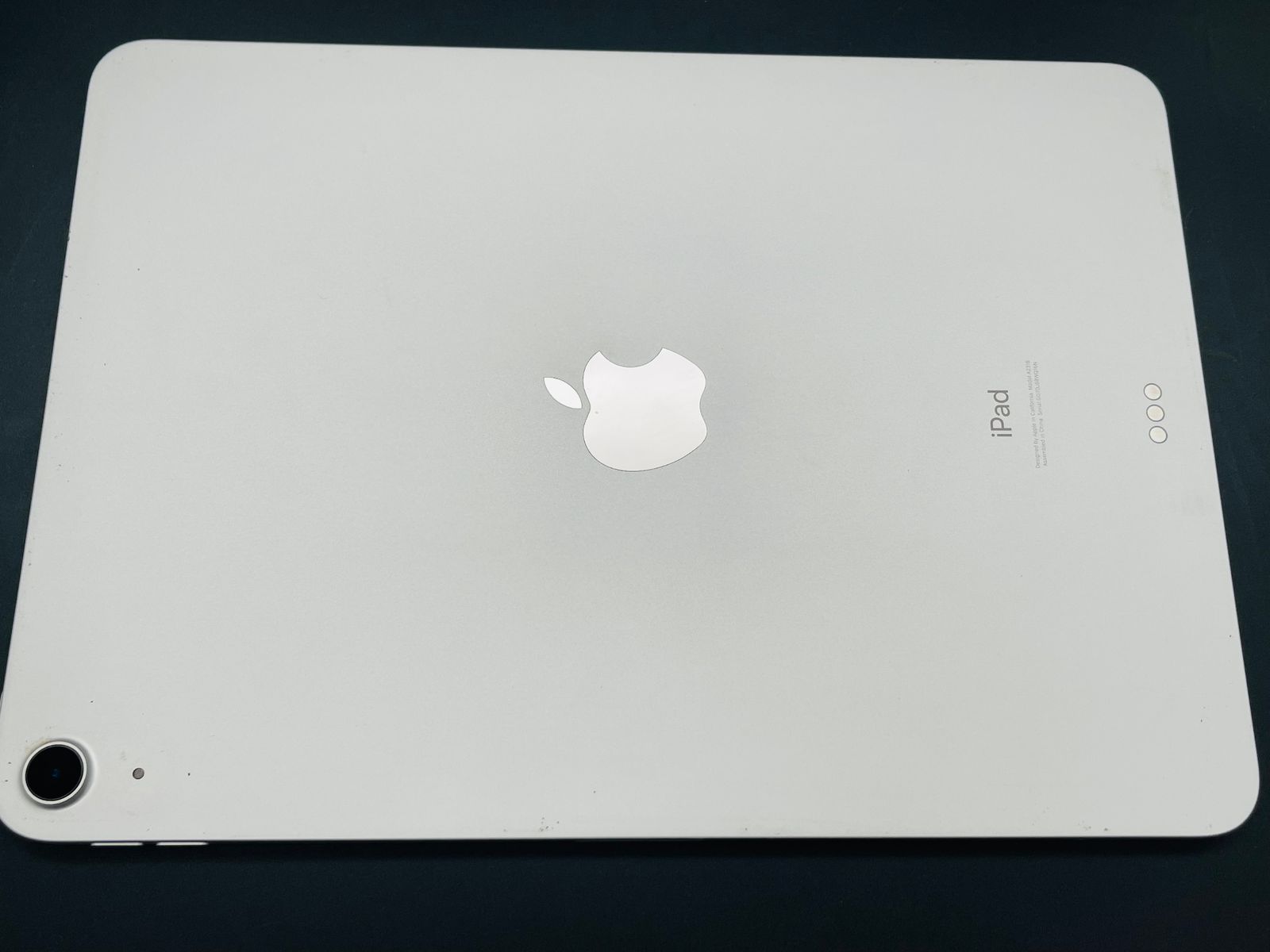 iPad Air 第4世代 Wi-Fi 64GB シルバー MYFN2J/A A2316 訳あり