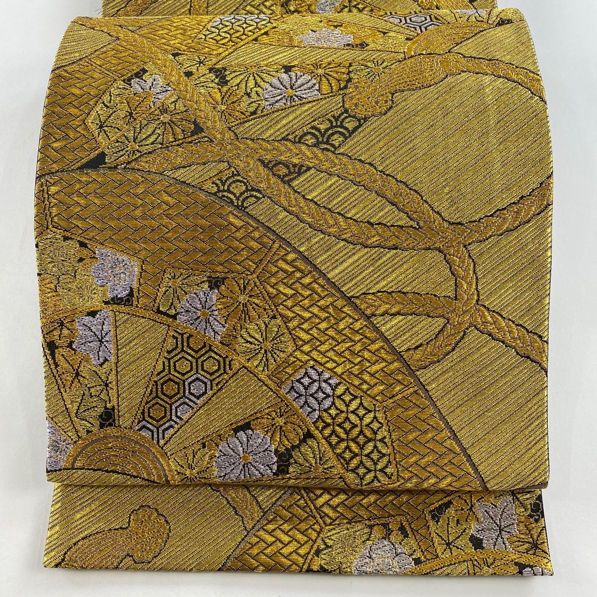 袋帯 秀品 振袖向き 源氏車 組紐 金銀糸 金色 六通 正絹