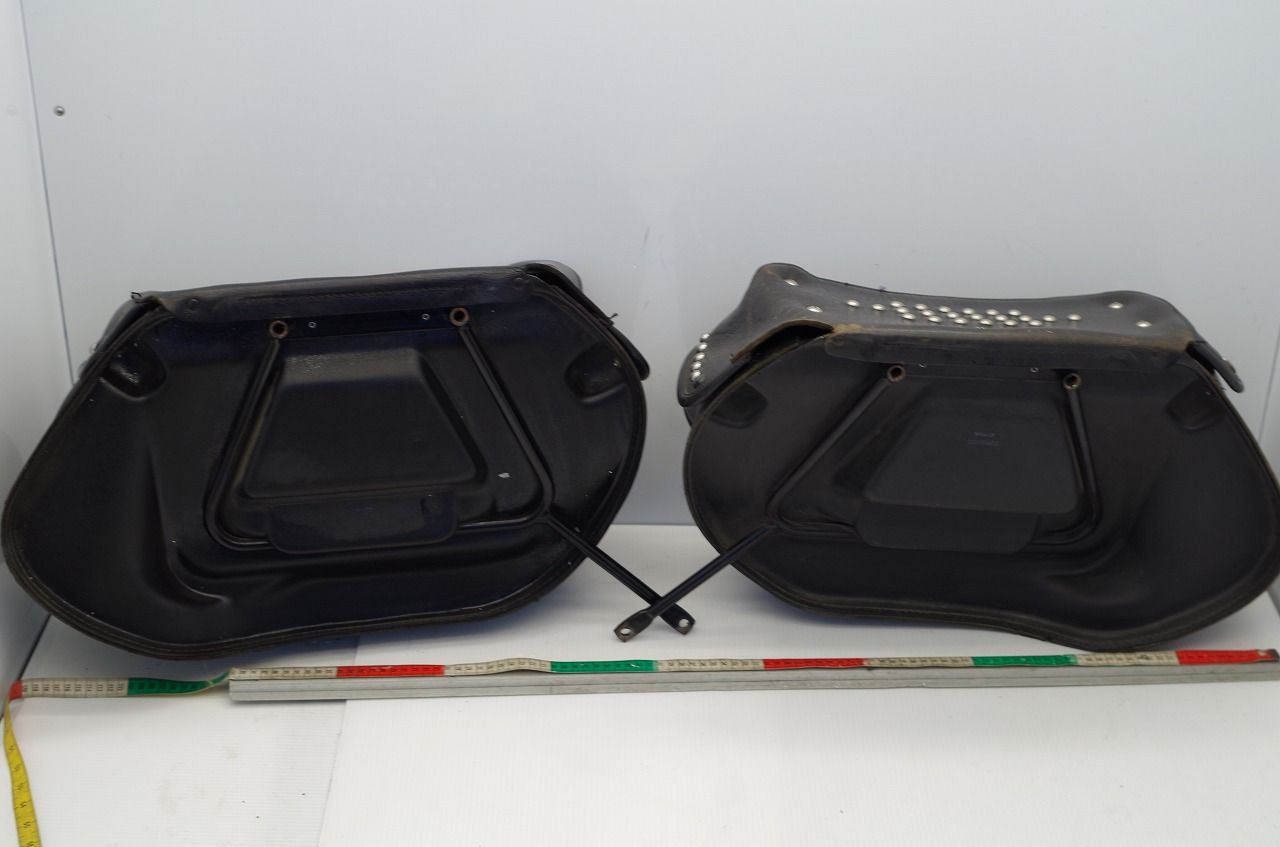 ハーレー Harley Davidson ヘリテイジ 革パニア レザーサドルバッグ 左右 709102 FFCRYSTALESIA_COM