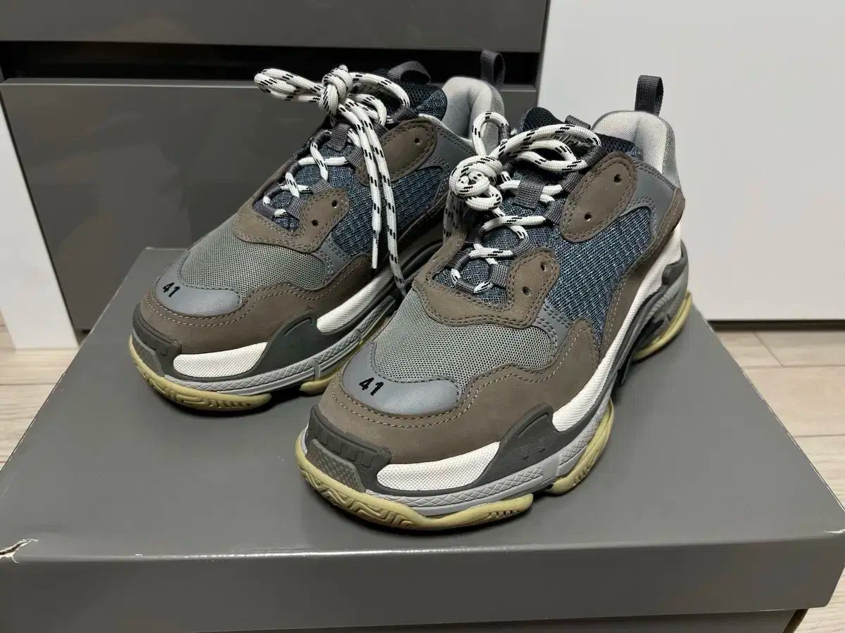 BALENCIAGA バレンシアガ トリプル S グレー 41