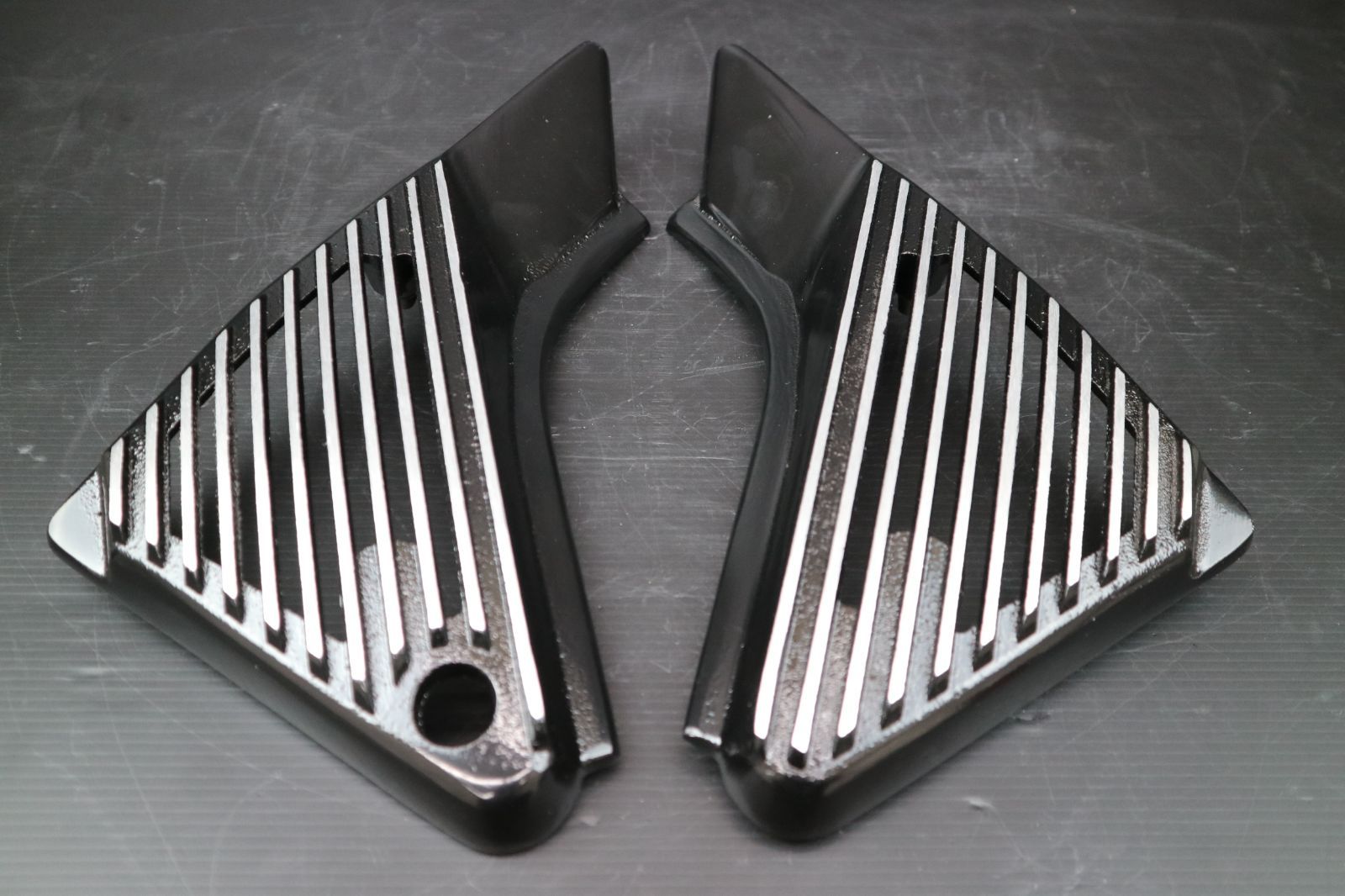 当店最大級の品揃え！ ゼファー400 アルフィン＆エアクリカバー メッキ ブラック アルフィン サイドカバーZR400C ZR400GゼファーΧ エアクリーナーカバー