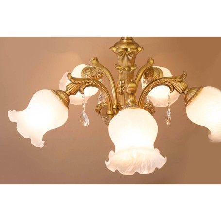 クラシカルシャンデリア