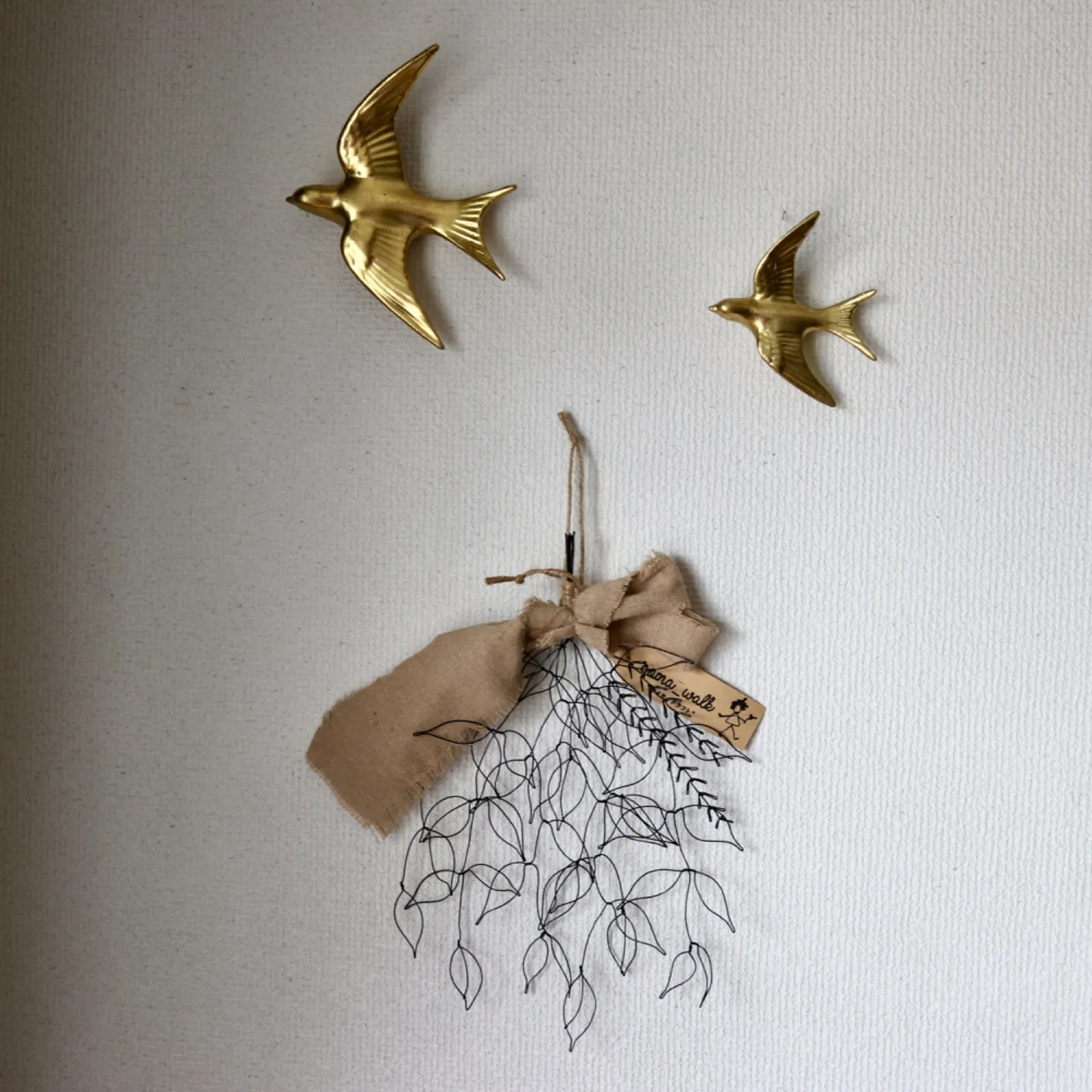 ✧︎*。一点物✧︎*。木の実と小枝のボタニカルワイヤーリース