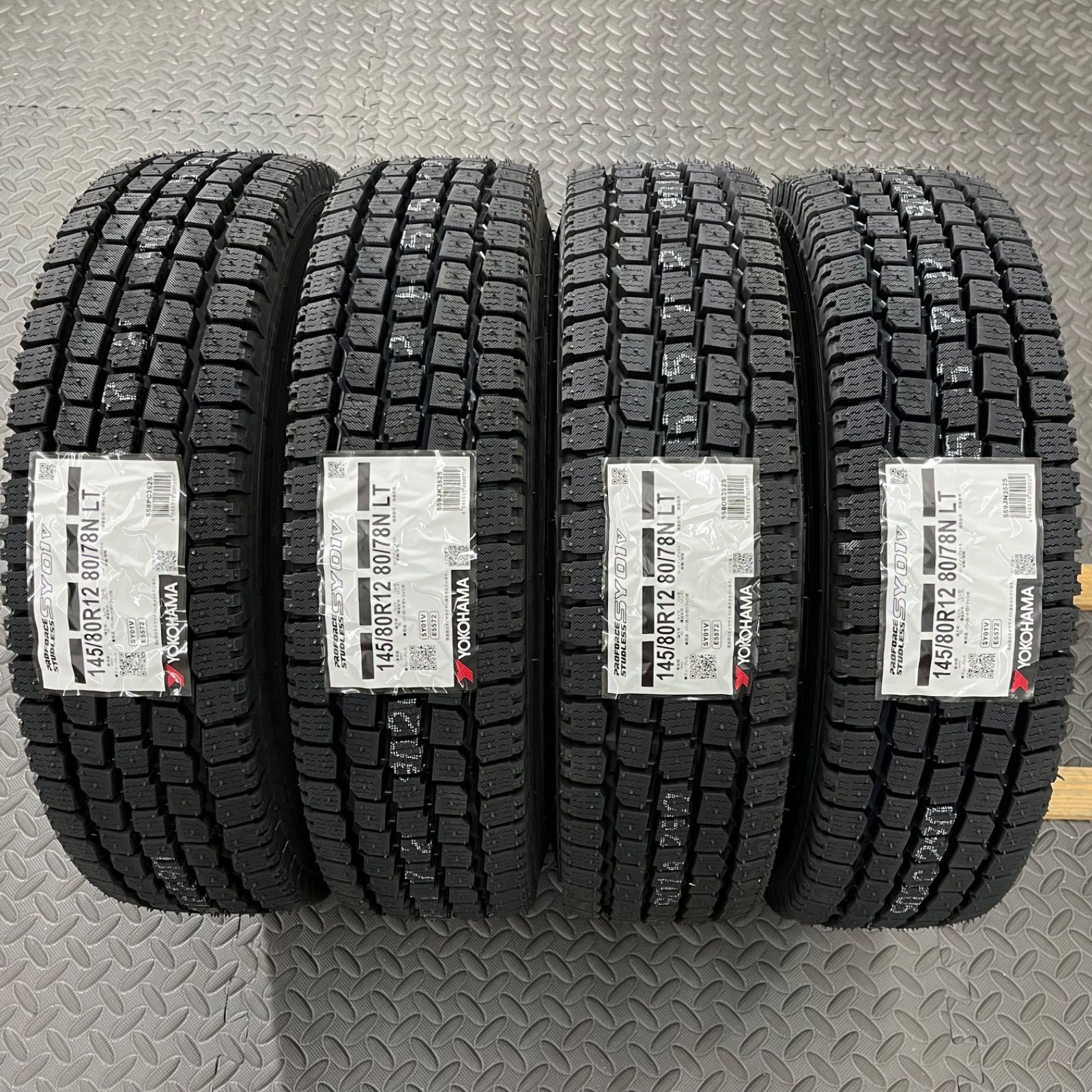 25年製 新品タイヤ 145/80R12 80/78N LT ヨコハマ SY01V スバル 