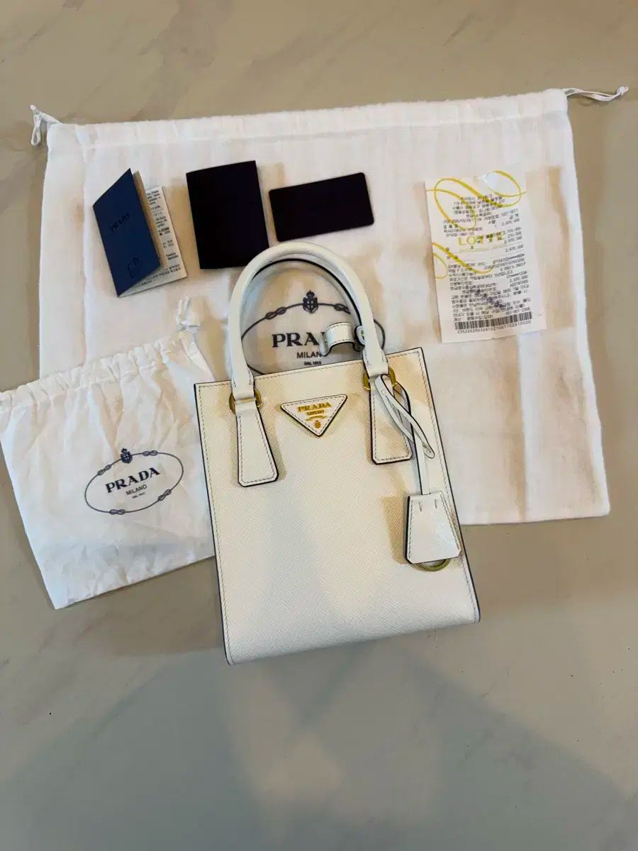 PRADA プラダ サフィアーノ クロス トートバッグ