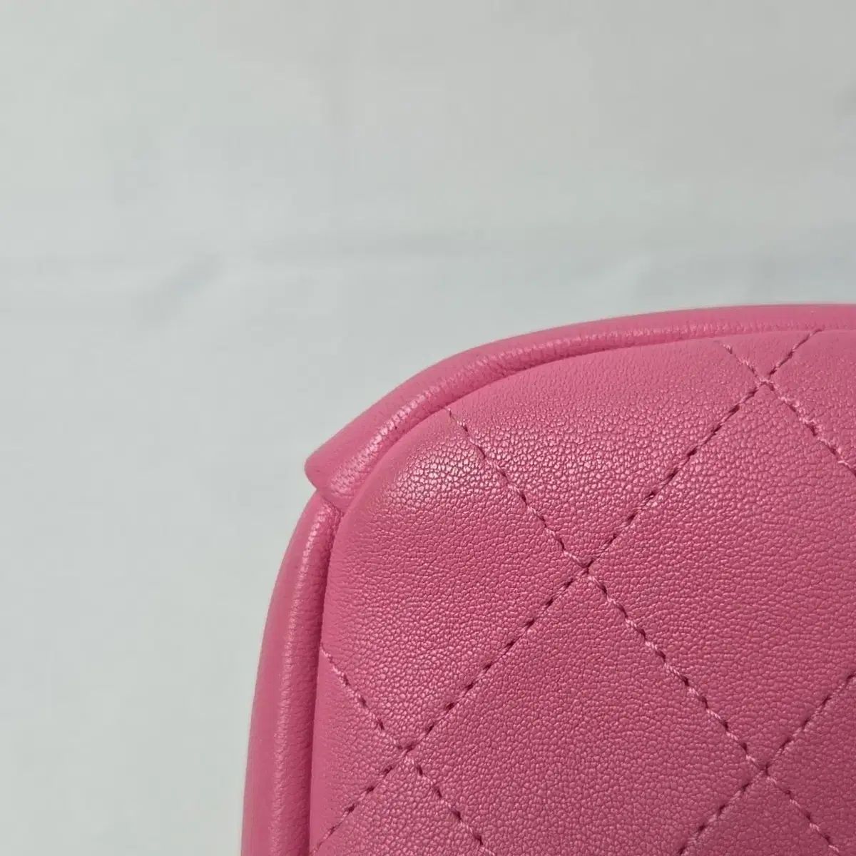 Chanel シャネル カーフレザー カメラバッグ DECORATOM_COM_BR