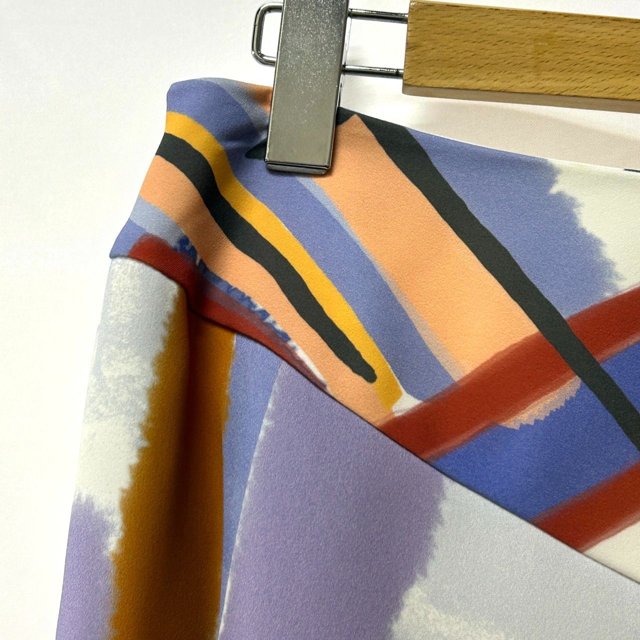 IN-PROCESS Tokyo S ホワイト系 スカート レディース フォーマルコーデ 総柄 アシンメトリー インプロセス トーキョー