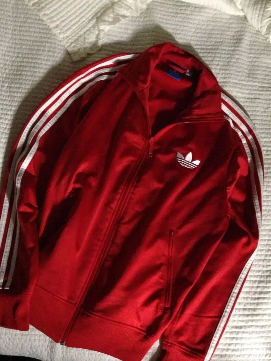 adidas アディダス 解雇されました 赤 ジャージ