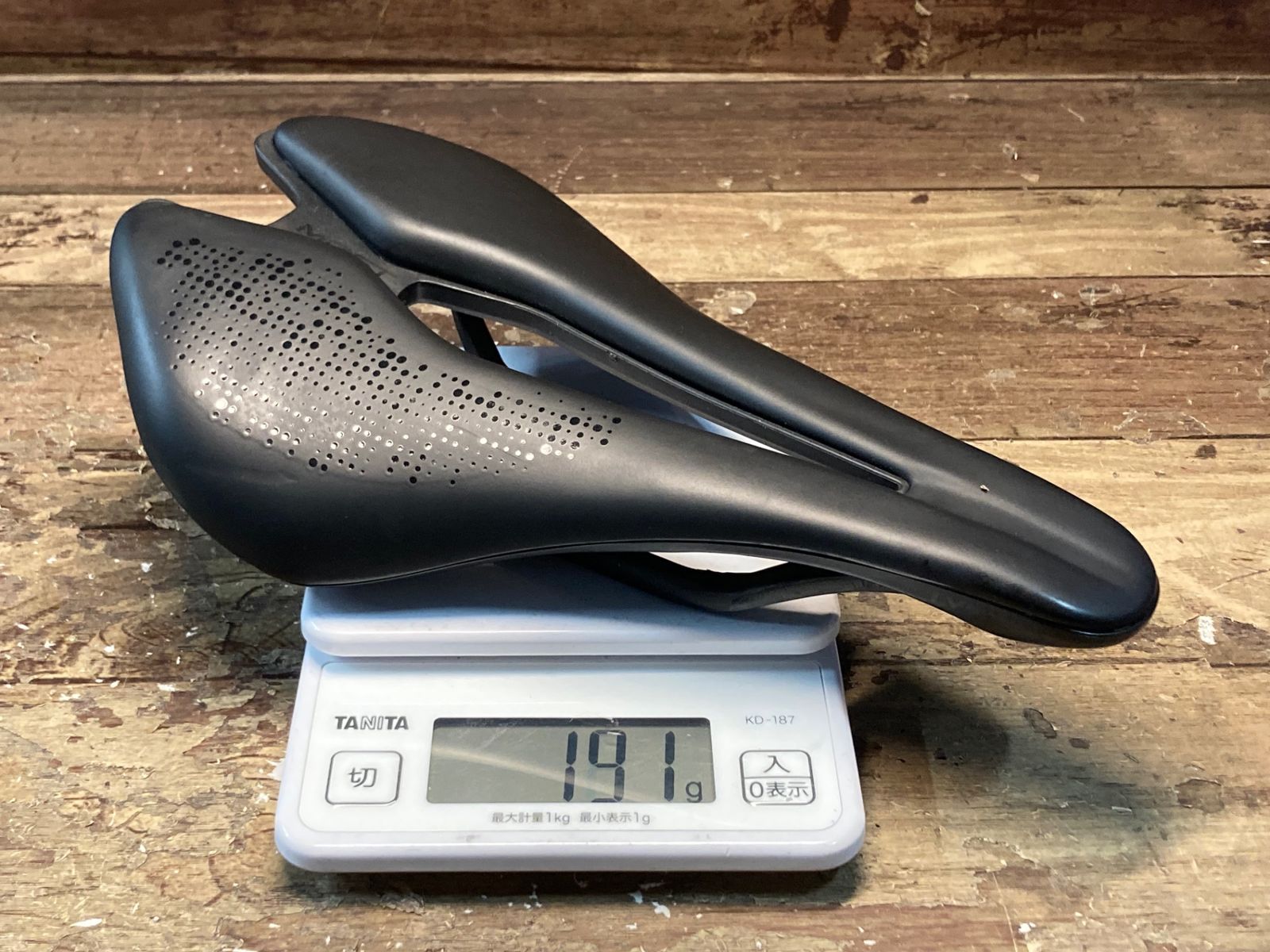 【新品未使用】MOST サドル LYNX ULTRAFAST SUPERFLOW 新品未使用】MOST サドル LYNX ULTRAFAST SUPERFLOW MOST Lynx Ultra