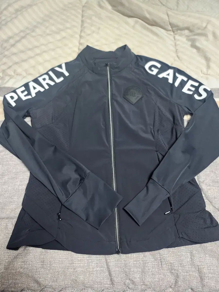 PEARLY GATES パーリーゲイツ ジップアップして クーティ