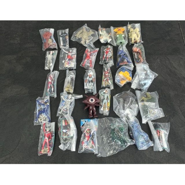 ♥保管品 バンダイ ウルトラマン HGシリーズ フィギュア コンプリートセット 5種類 30体 PART3 ぺギラ セブン バルタン聖人 | 514297