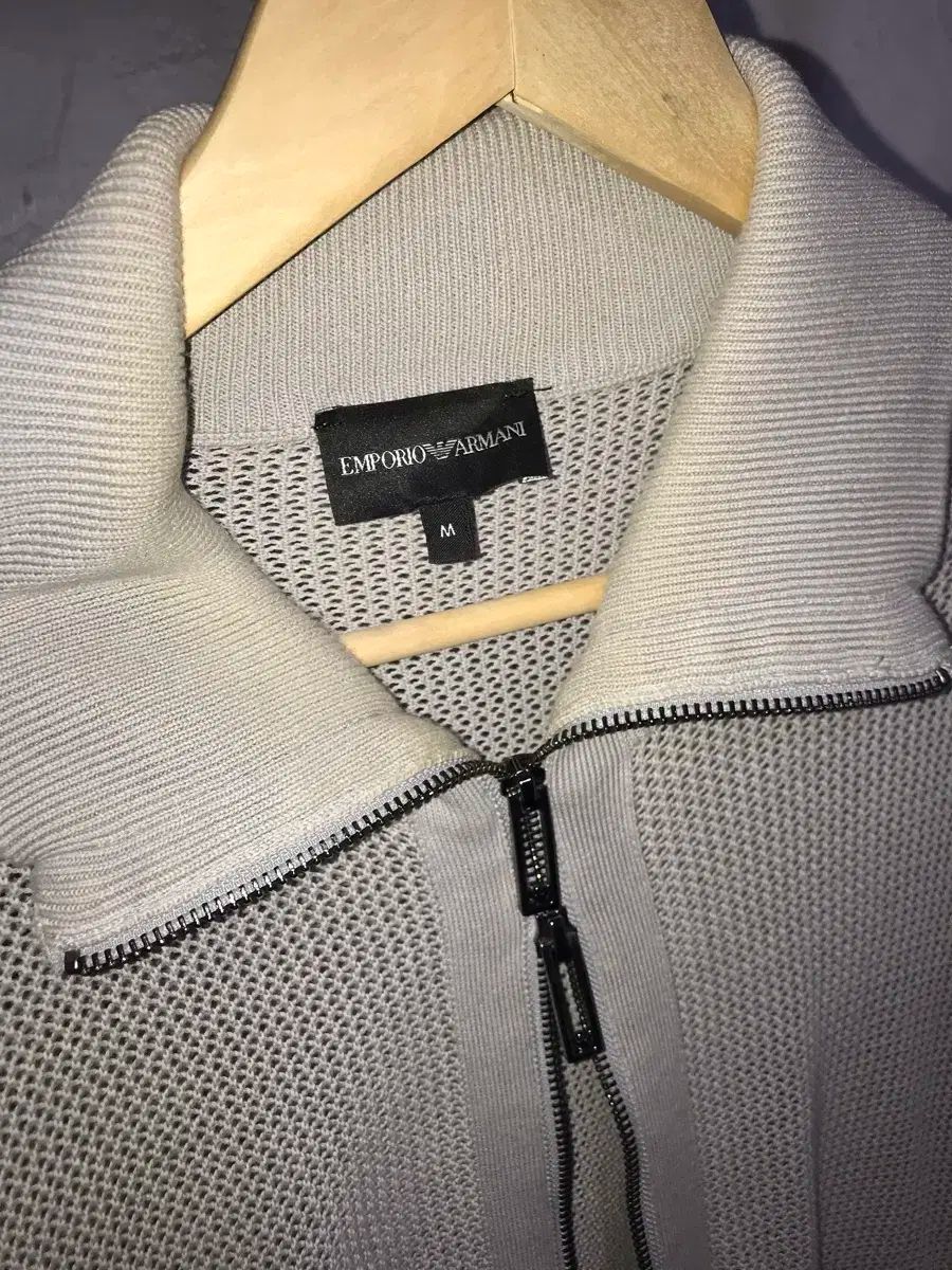 Armani 2024 グレイ ニット ジップアップ アルマーニエクスチェンジ