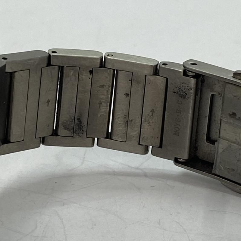 稼働中 HUNTING WORLD 腕時計 HW801 迷彩 ミリタリー柄 2025年