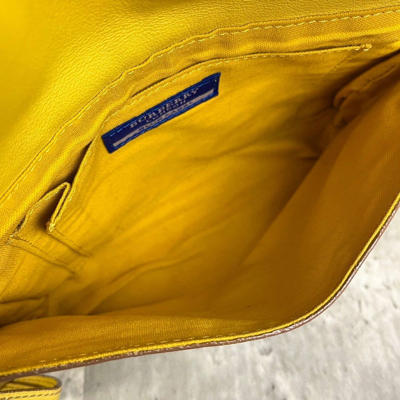 極美品 バーバリー ブラックレーベル ショルダーバッグ 茶色かっ  