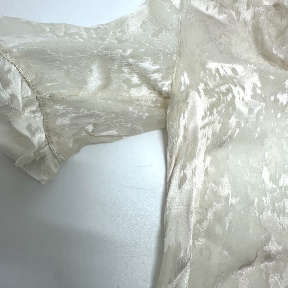 ブラウス リボン