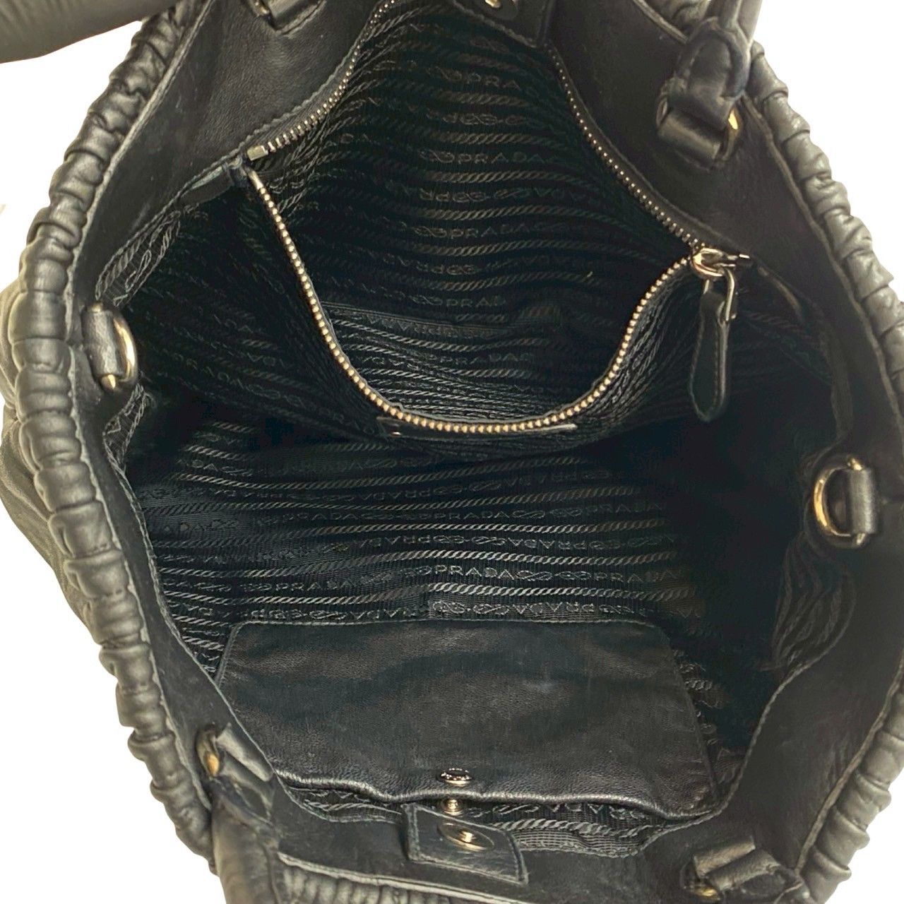 【極美品】HIGH CLASS ハンドバッグ ロゴ 金具 レザー ブラック 35 中古 ハンドバッグ エナメル レザー ブラック ゴールド金具