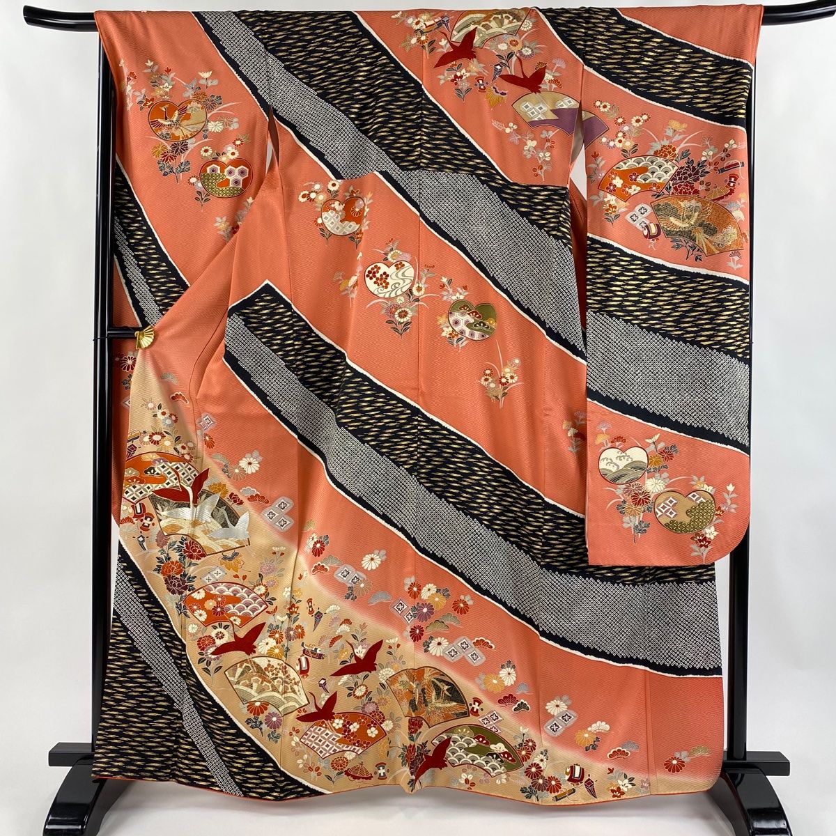 振袖 身丈163.5cm 裄丈68cm L 袷 扇面 花鳥 金糸 金銀彩 サーモンピンク 正絹 秀品
