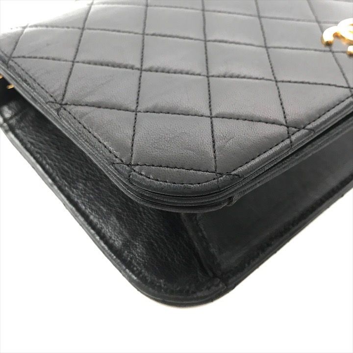 美品 CHANEL シャネル ココマーク マトラッセ ラムスキン プッシュ  