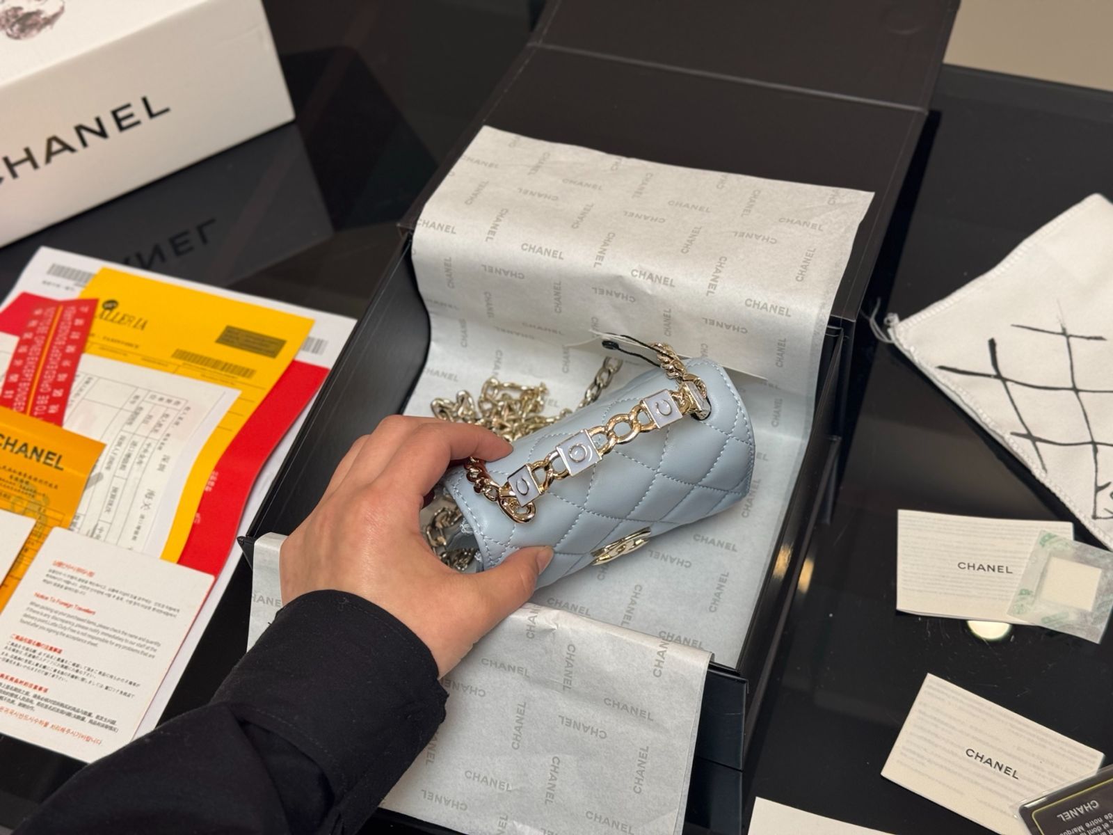 今日特価】Chanel エナメル ハンドル コインポーチ-WTO輸入2