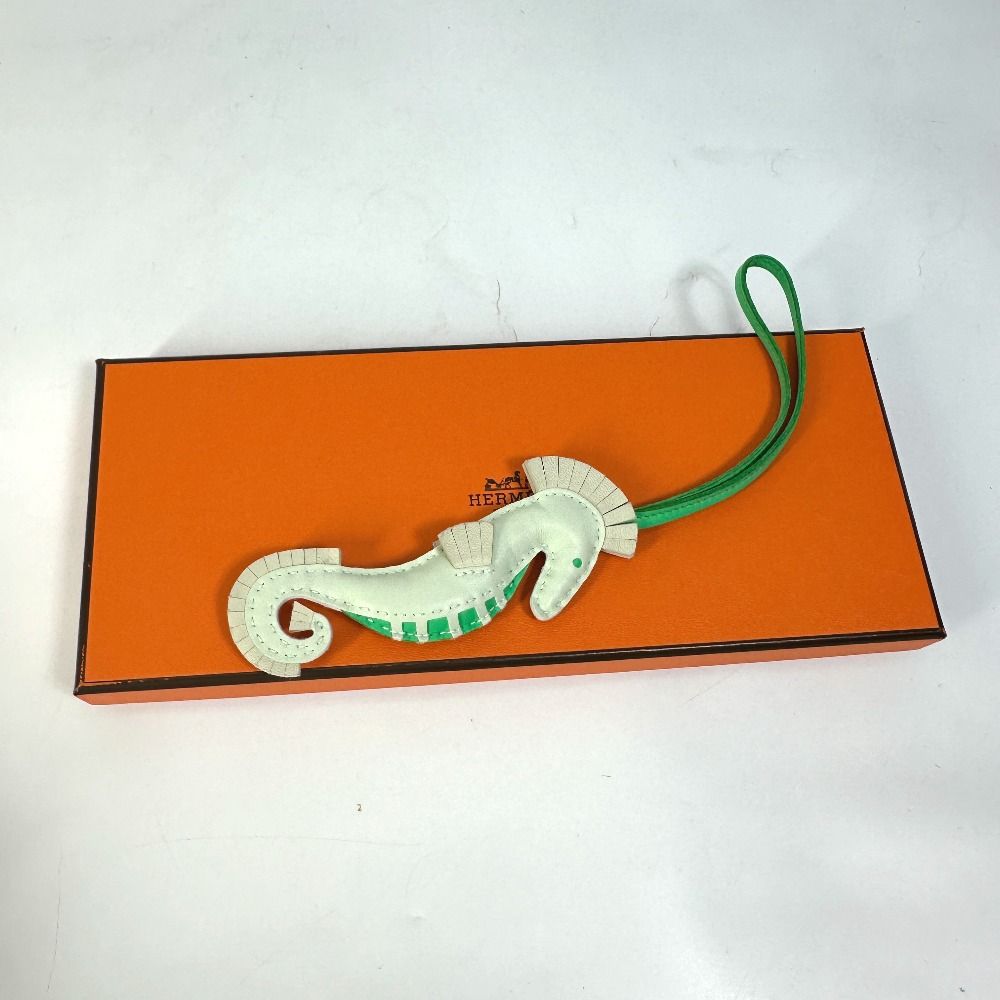 新品☆HERMES イポチャーム ゴールド アニョーミロ エルメス エルメス イボ チャーム ゴールド/クレ/クラフト アニョーミロ