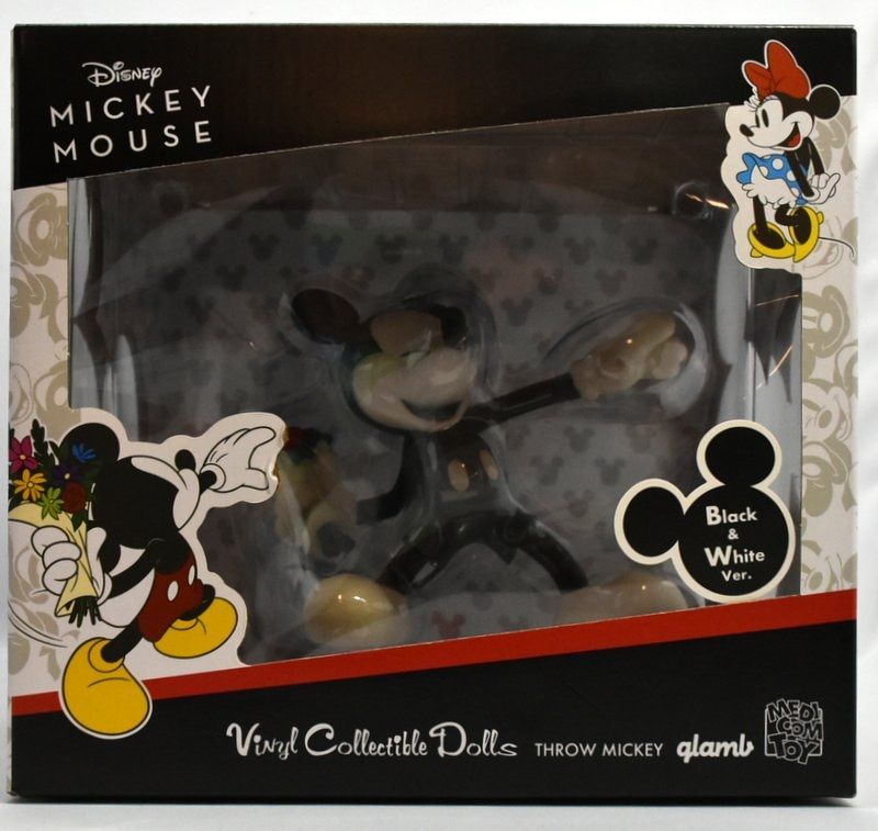 MEDICOM TOY Vinal Collectible Dools DISNEY/glamb THROW MICKEY Blacku0026White Ver.