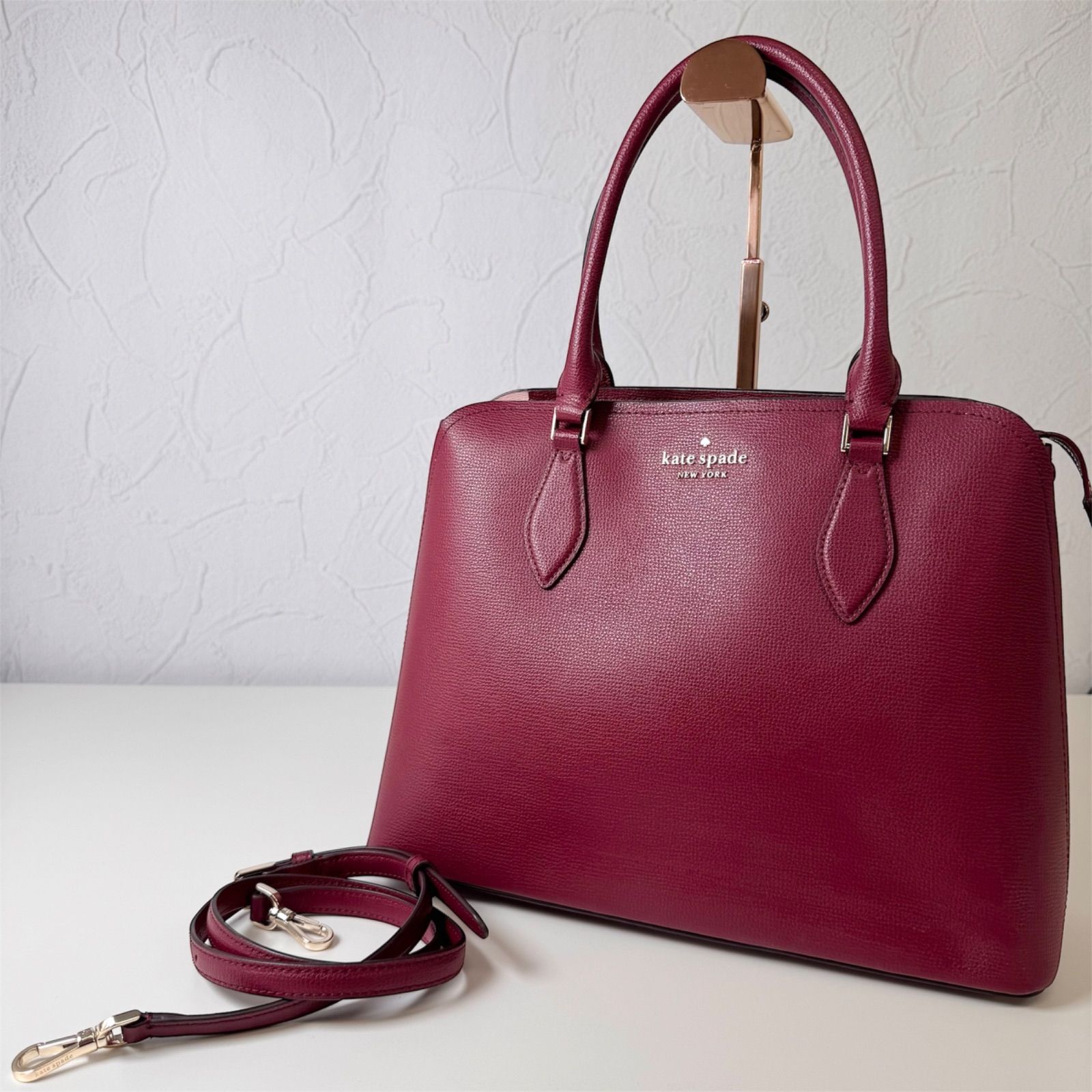 【美品】NEWERA 2WAYトートバッグ　REDネイビー　22リットル 10％クーポン】✨Aランク kate spade ケイトスペード 2way
