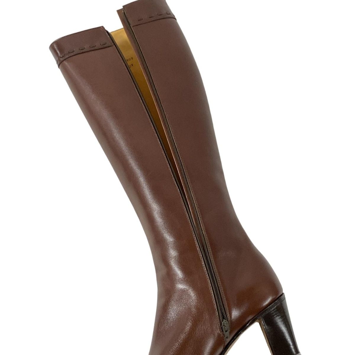 CRISCI タニノクリスチー