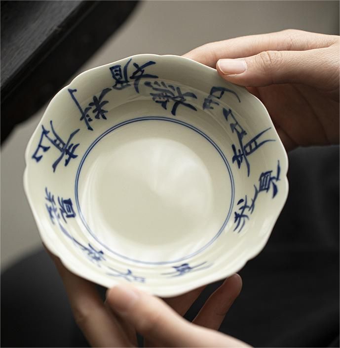中国陶器　釉裏紅　小花と蝶文　茶器　滲み手 中国陶器 釉裏紅 小花と蝶文 茶器 滲み手