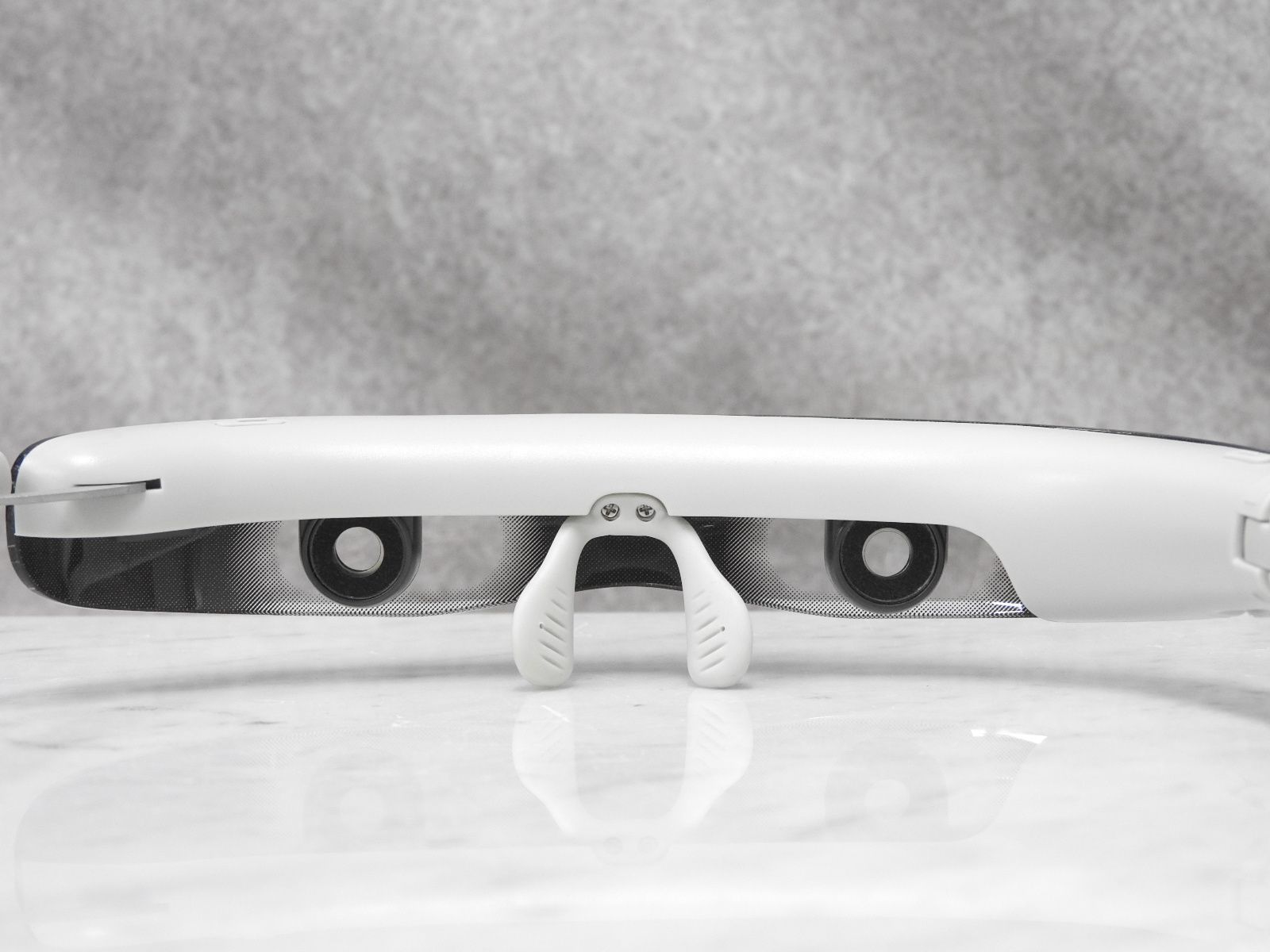 オートフォーカスアイウェア ヴィクシオン