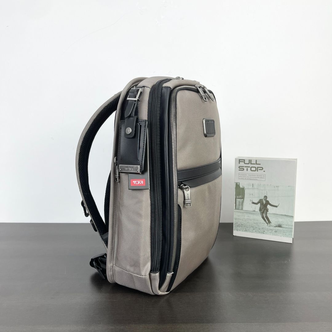 新品未使用 TUMI ALPHA バックパック スリム バックパック リュック 