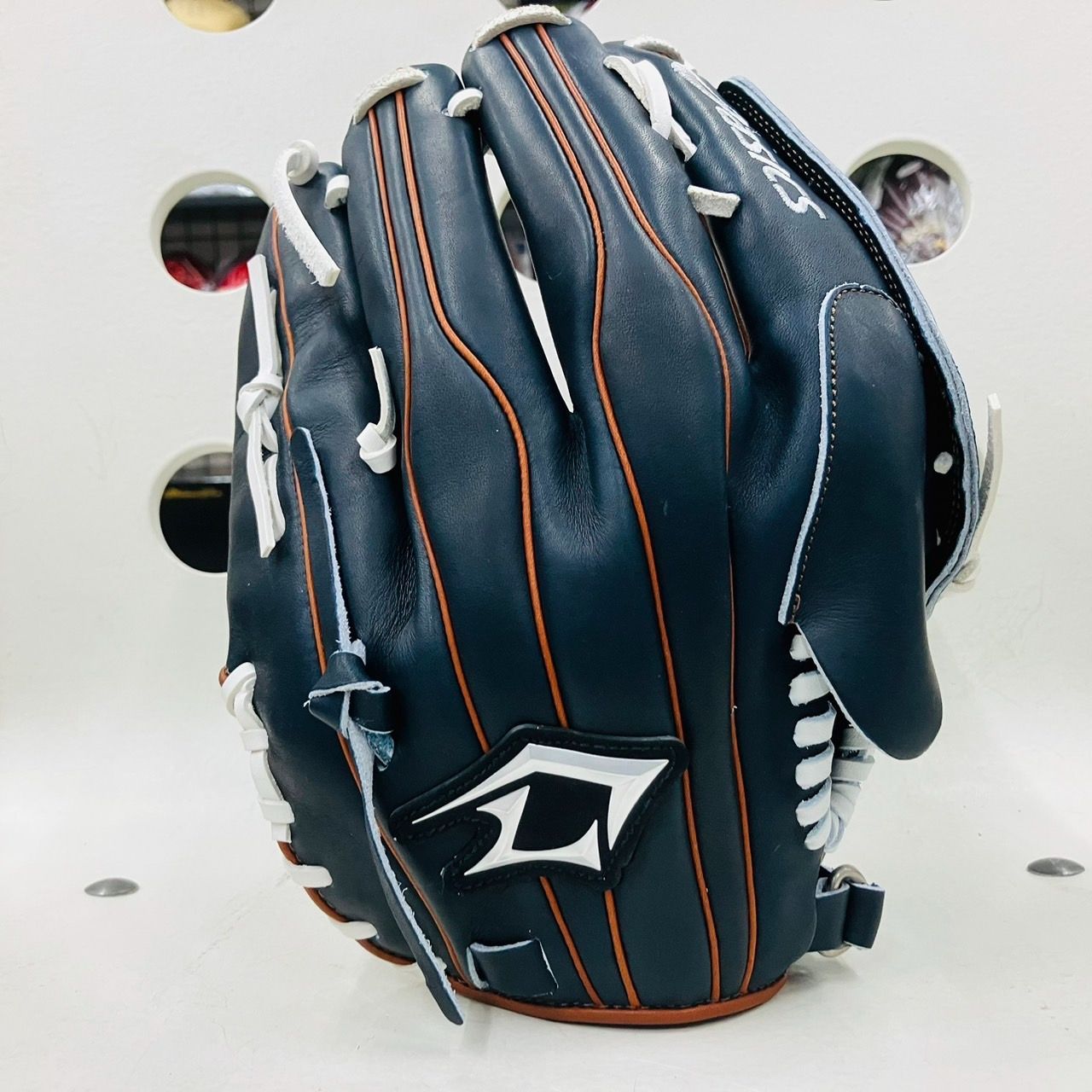 アシックスasicsゴールドステージ軟式用WBCダルビッシュ有選手記念モデル