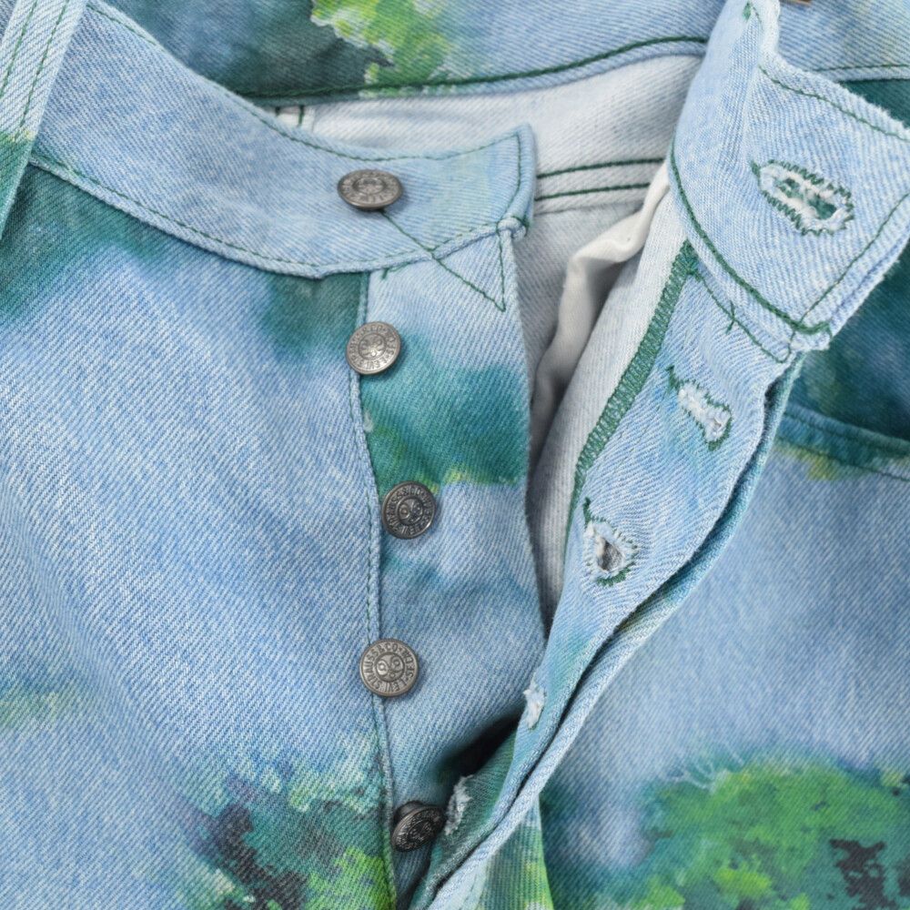Levi
