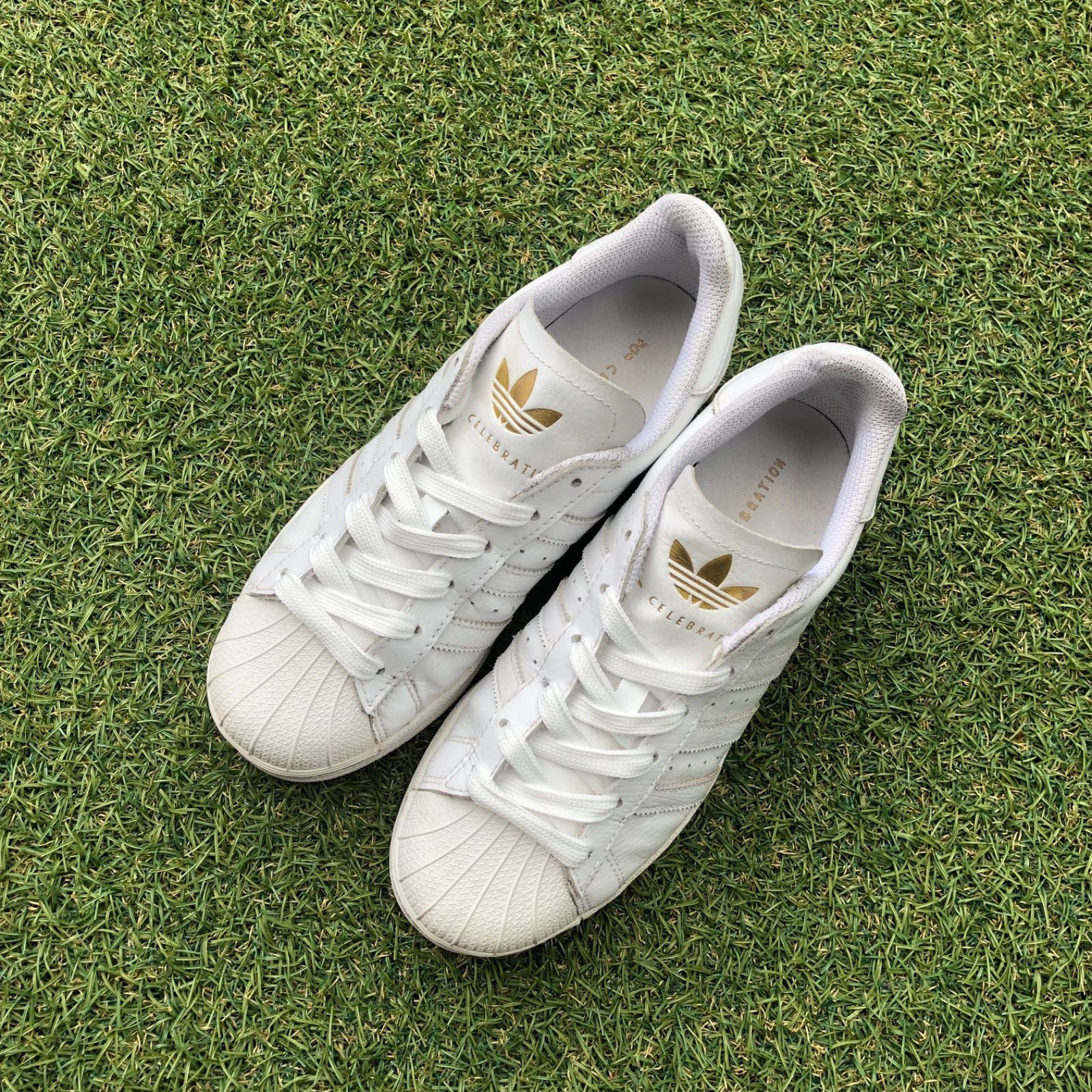 美品22.5 70th!adidas アディダス スーパースター HT747 - メルカリ