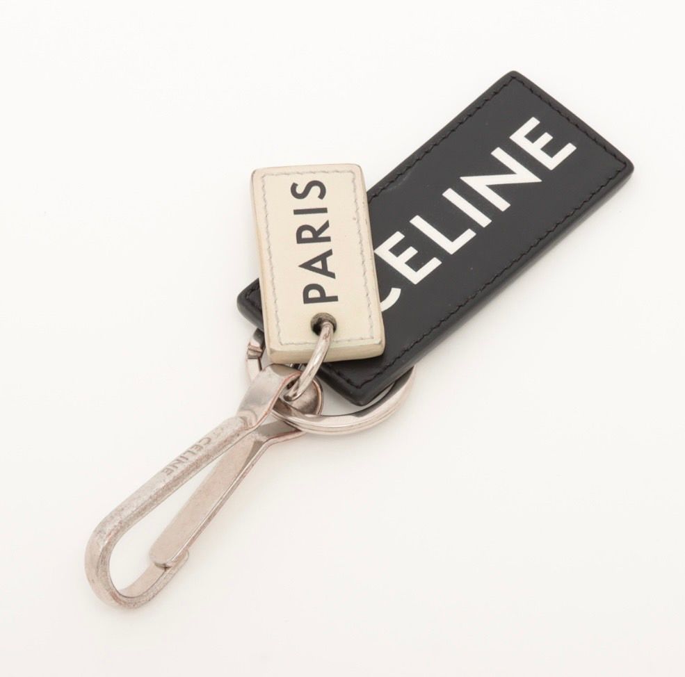 セリーヌ CELINE ロゴ キーホルダー レザー ブラック ホワイト シルバー金具 キーチャーム 7-5-756
