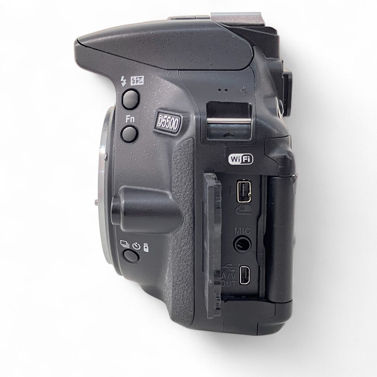 Nikon D5500 18-140 VR レンズキット BLACK ニコン D5500 18-55 VR II