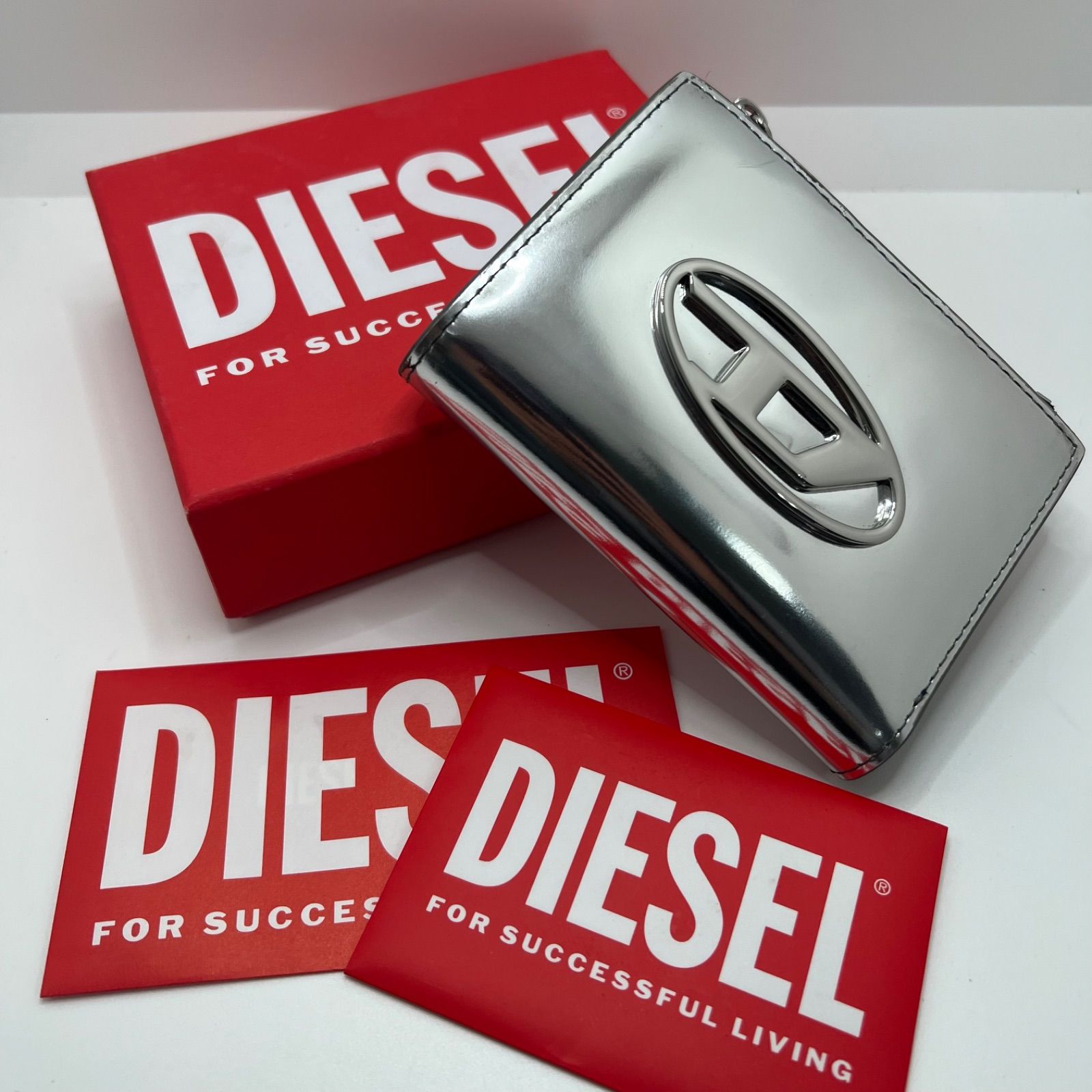DIESEL ディーゼル 折り財布 メンズ シルバーカラー 銀色