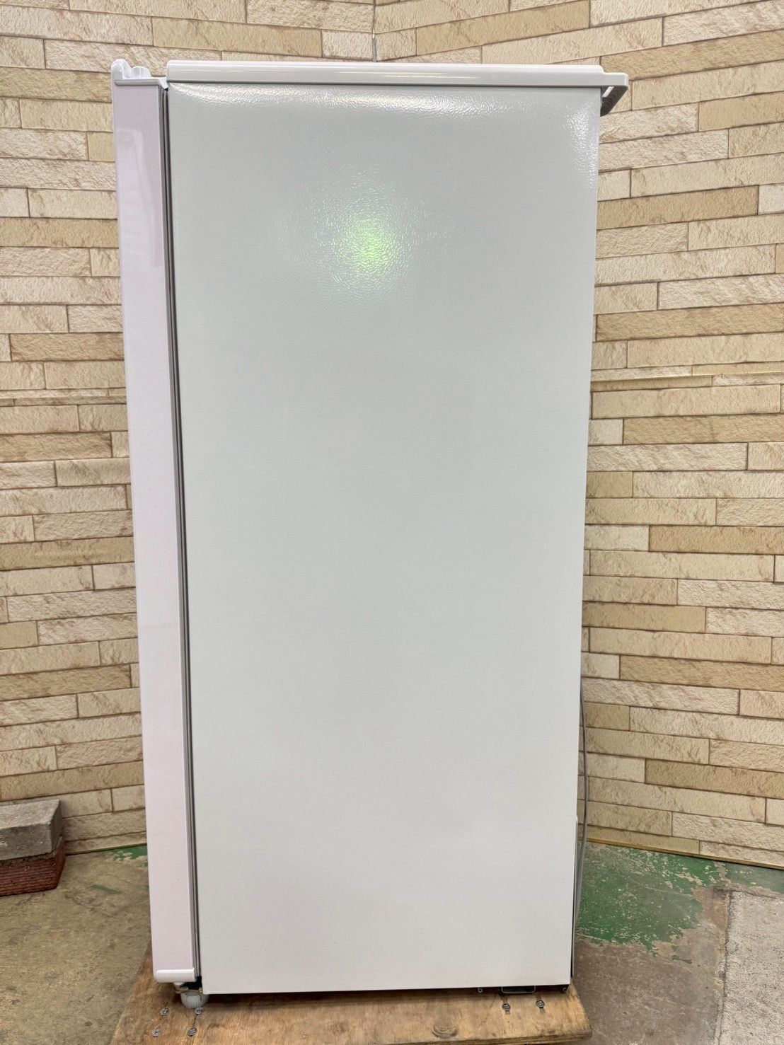 【高年式】大阪送料無料★3か月保障★JR085HM01WH★SR-149 高年式】大阪送料無料☆3か月保障付き☆冷蔵庫☆マクスゼン☆2