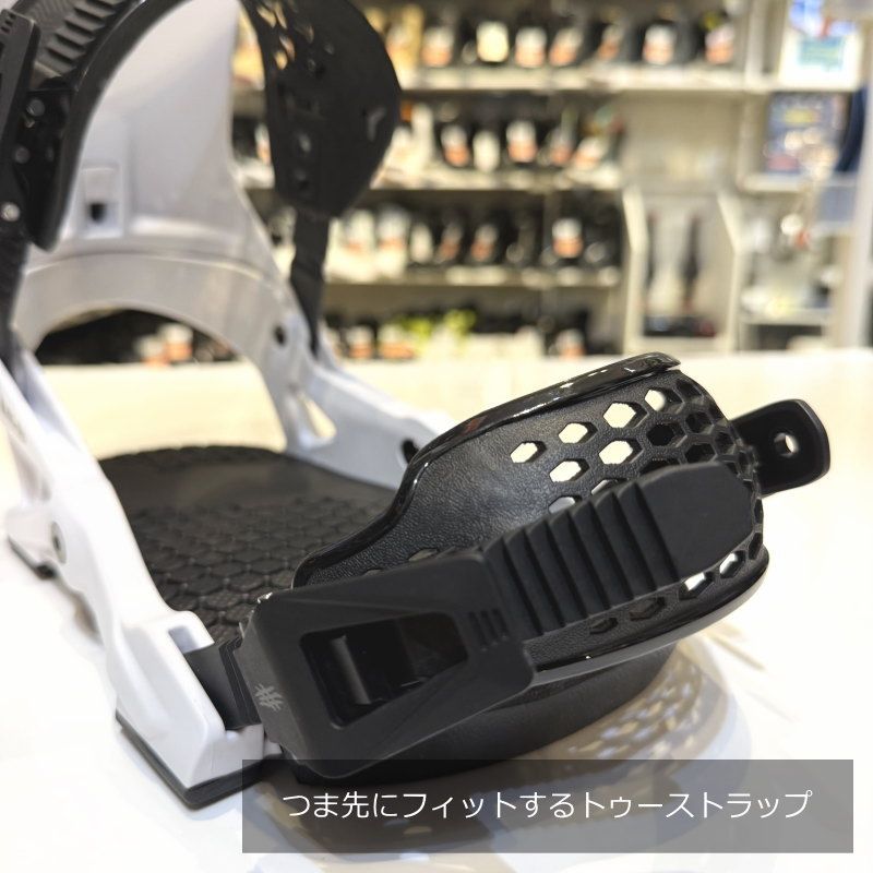 24-25 YES. IPO カラー:WHITE Mサイズイェス メンズ スノーボード